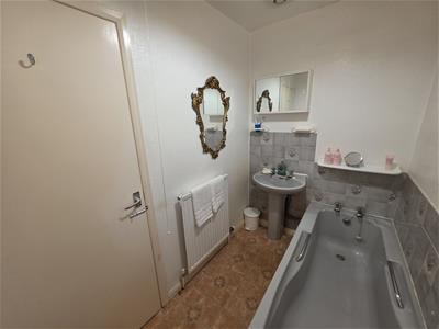 Picture 12
